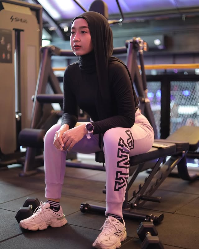 Galeri Poetri Gym 3